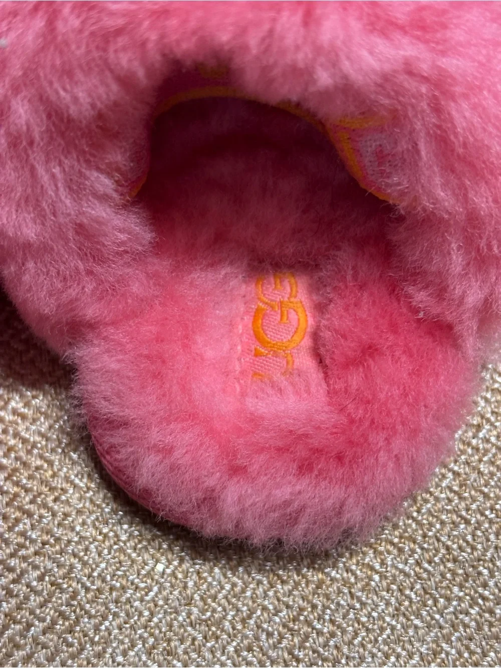 UGG T Fluff Yeah Slide Pink Fur Logo Baby Slippers US Size 2/3